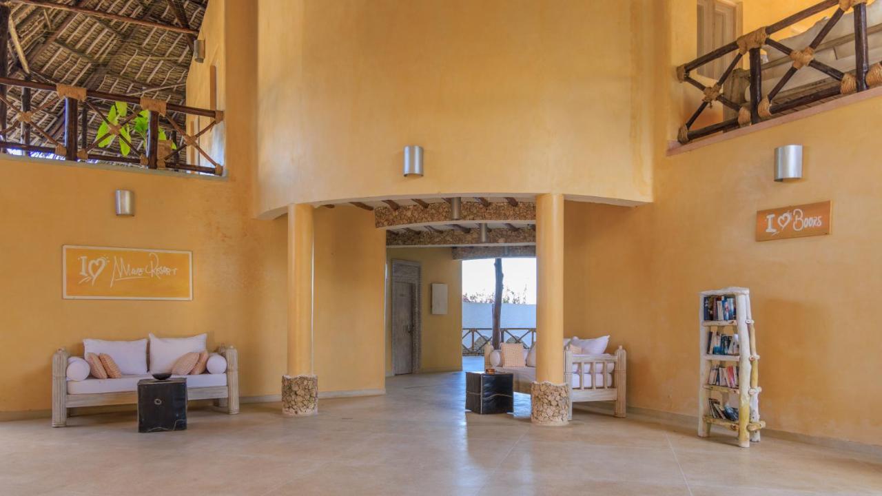 Mawe Zuri Resort Watamu Exterior photo
