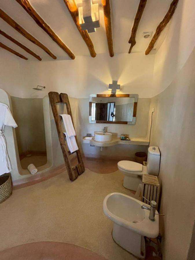 Mawe Zuri Resort Watamu Exterior photo